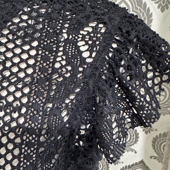 Neiman Marcus Black Ruffled  Blouse - Picture 4 of 6